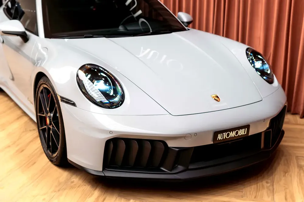 PORSCHE 911 Carrera 4 GTS (992.2) | AEROKIT PACKAGE | WARRANTY TILL 2029 - Image 6