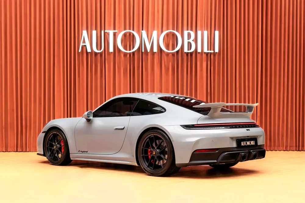 PORSCHE 911 Carrera 4 GTS (992.2) | AEROKIT PACKAGE | WARRANTY TILL 2029 - Image 9