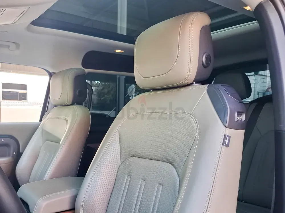 AED 3556/month | 2022 Land Rover Defender 90 | GCC Specs | Ref#415499 - Image 10