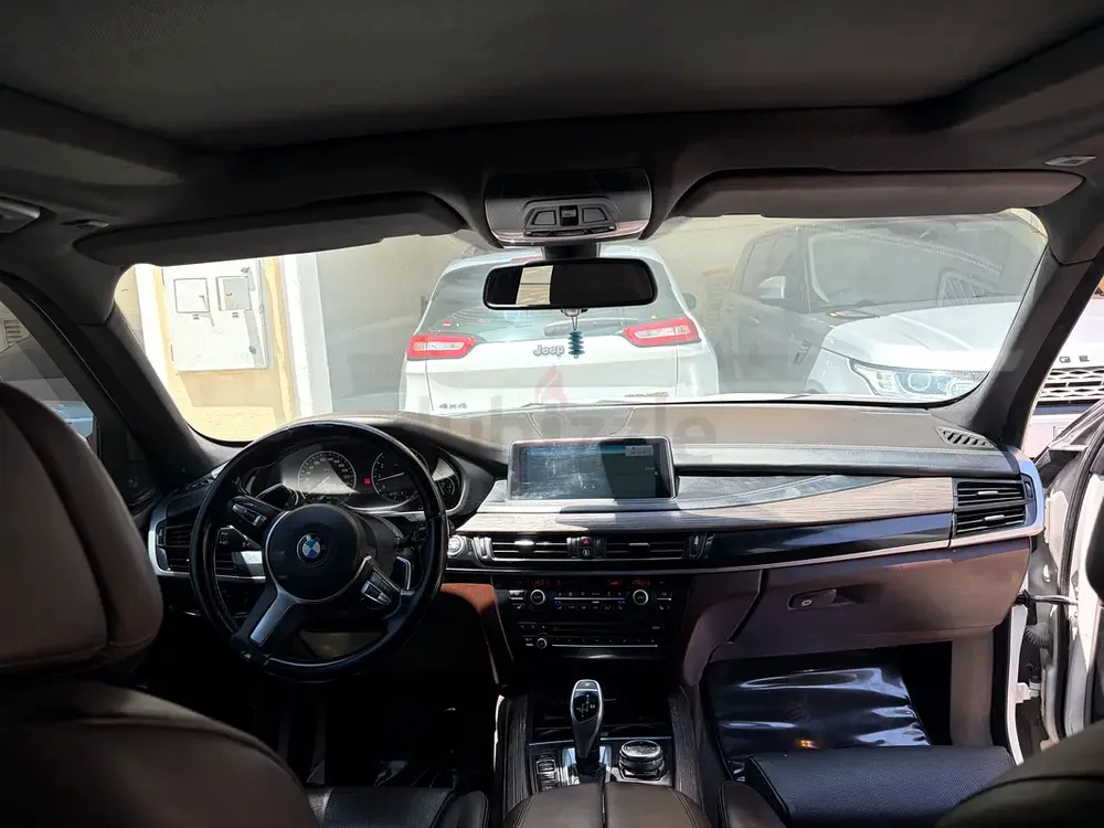 BMW X5 xDrive50i 2014 | GCC Specs | V8 TwinPower Turbo - Image 9