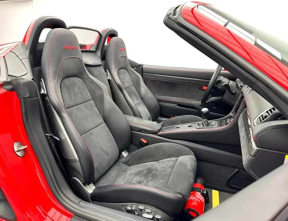 2020 Porsche 718 Spyder, 3 Years Porsche Warranty, Porsche Full Service History, GCC - Image 11