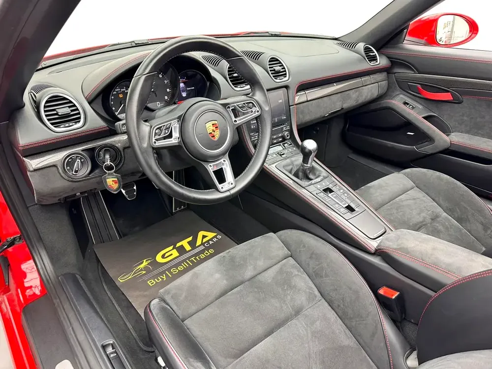2020 Porsche 718 Spyder, 3 Years Porsche Warranty, Porsche Full Service History, GCC - Image 9