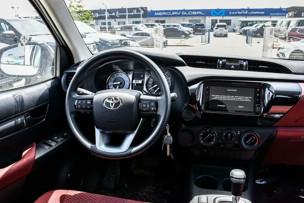 2025 Toyota Hilux Double Cab GLX - GCC Specs - Brand New! - Image 17