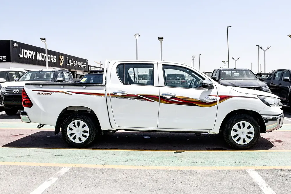 2025 Toyota Hilux Double Cab GLX - GCC Specs - Brand New! - Image 8