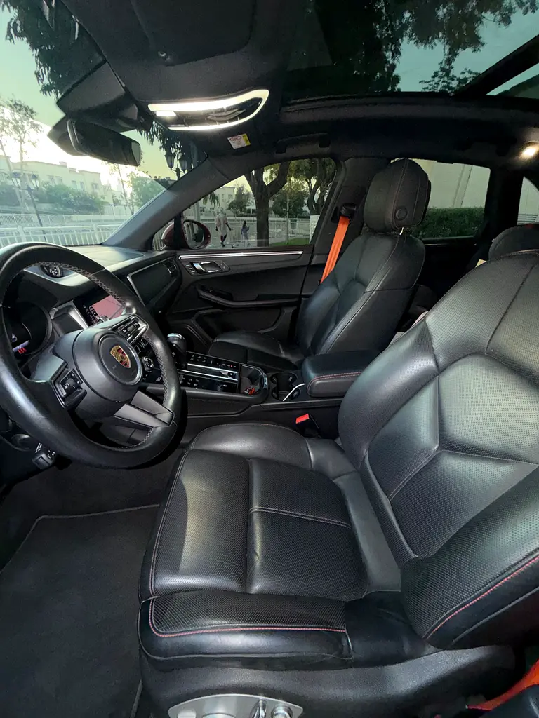 Gcc Specs, 2 Years Naboodah Warranty, GTS Kit - Image 9