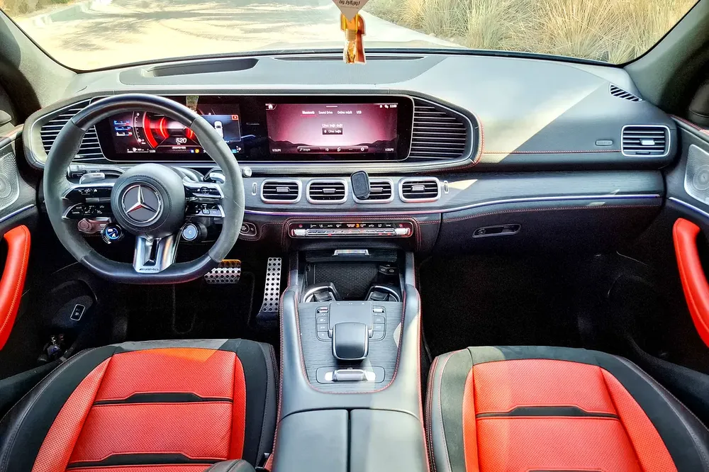 AED 5622/month | 2023 Mercedes-Benz GLE-Class GLE 53 | GCC Specs | Ref#395540 - Image 9