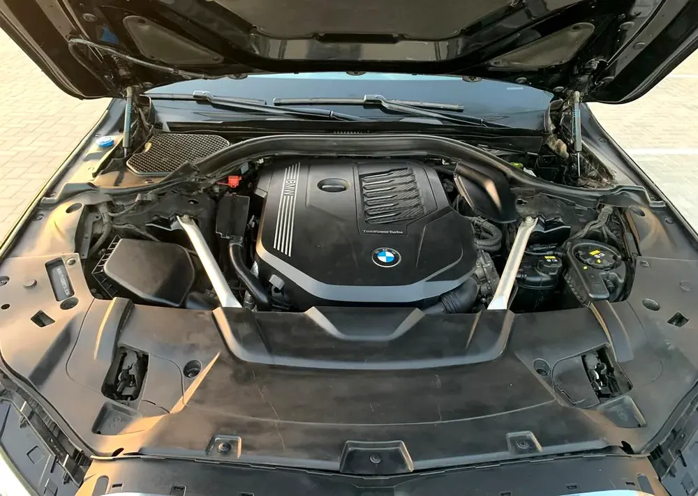 BMW 7-Series 740i Exclusive 2021 | American Specs | Pristine Condition - Image 18