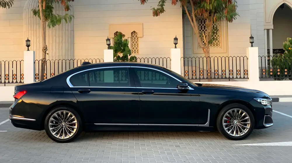 BMW 7-Series 740i Exclusive 2021 | American Specs | Pristine Condition - Image 4