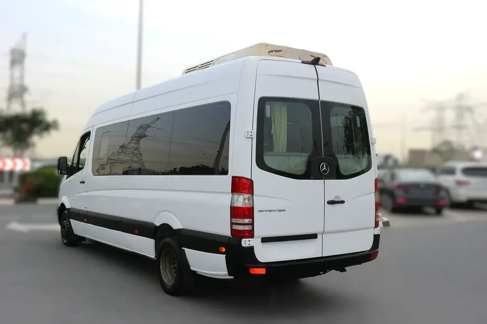 Mercedes-Benz Sprinter 519 CDI, 2016, European Specs - Image 4