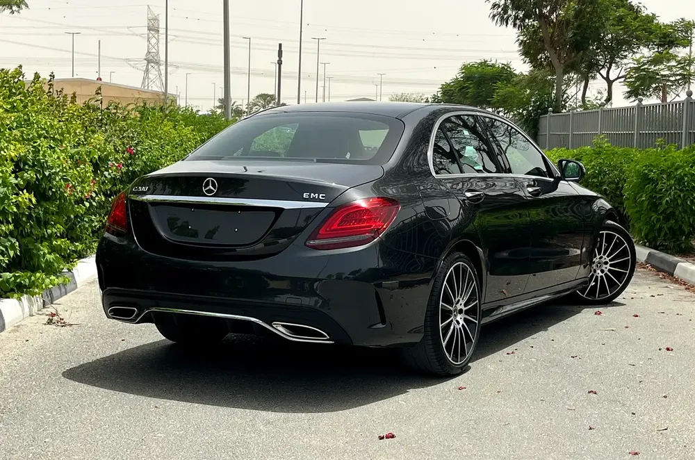 Mercedes-Benz C-Class C200 2020 | GCC Specs | Low Mileage | Pristine Condition - Image 6