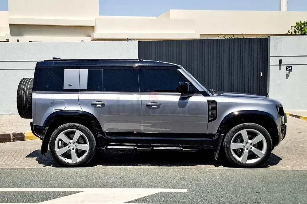 AED 2583/month | 2020 Land Rover Defender 110 SE (P400) | GCC Specs | Ref#453853 - Image 4