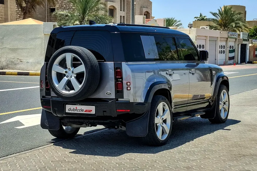 AED 2583/month | 2020 Land Rover Defender 110 SE (P400) | GCC Specs | Ref#453853 - Image 6