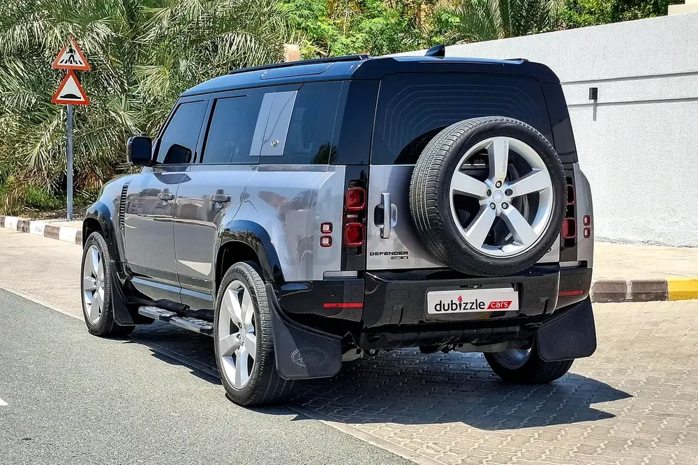 AED 2583/month | 2020 Land Rover Defender 110 SE (P400) | GCC Specs | Ref#453853 - Image 8