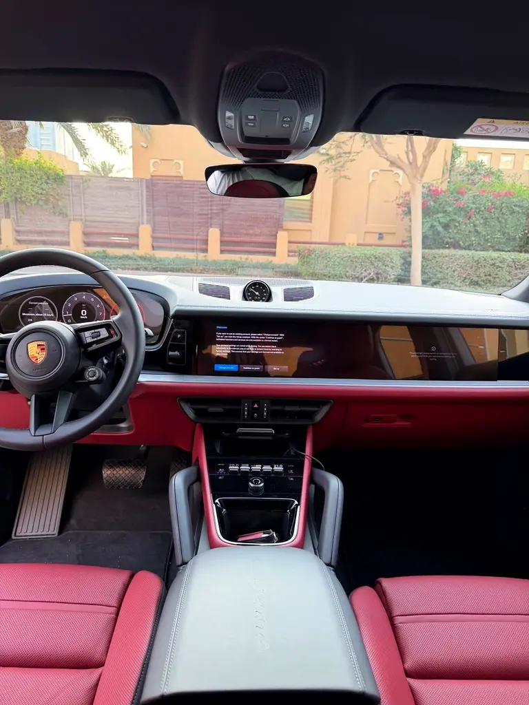 2024 Porsche Cayenne Coupe | GCC Specs | Brand New - Image 5