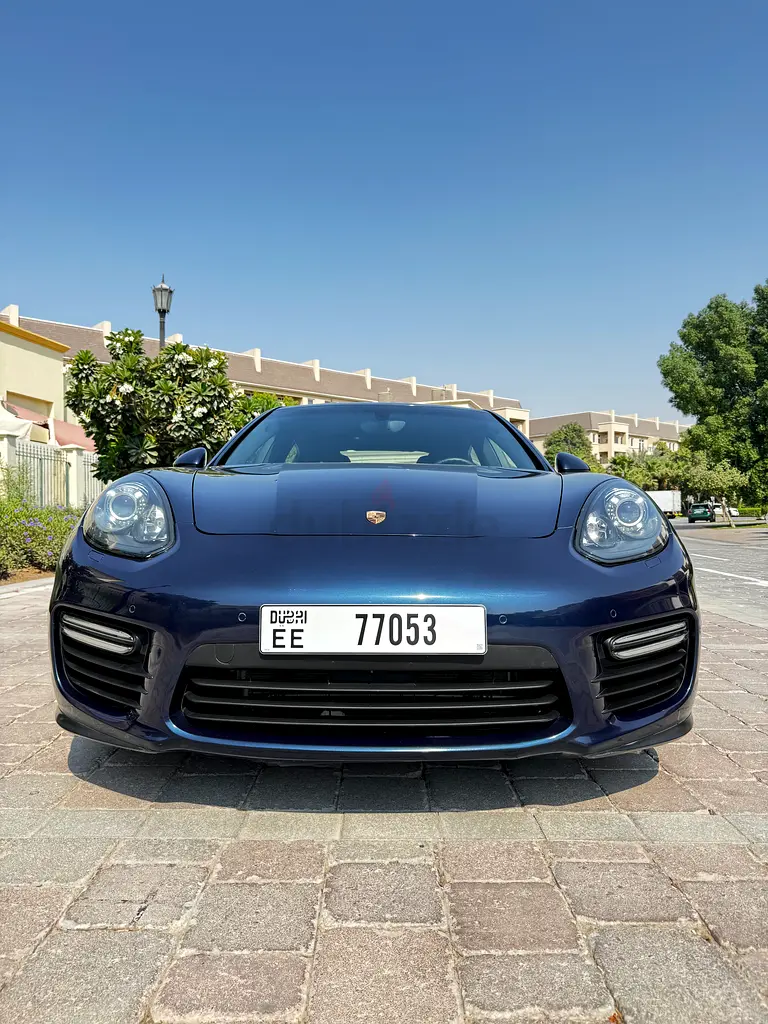 Porsche Panamera GTS 2014 | Registered  Serviced at the Porsche UAE Dealer | Low Mileage - Image 5