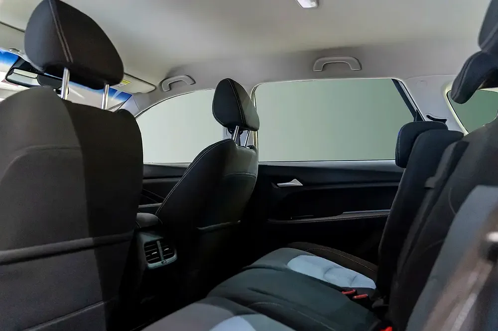 Chevrolet Captiva LS - 2023 - Image 7