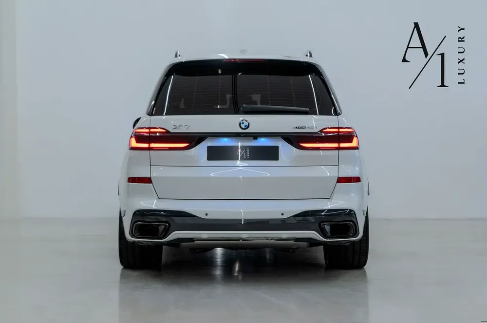 2025 BMW X7 xDrive40i, With 5 Years Warranty  Service Contract, Fully Loaded, GCC Specs - Image 5