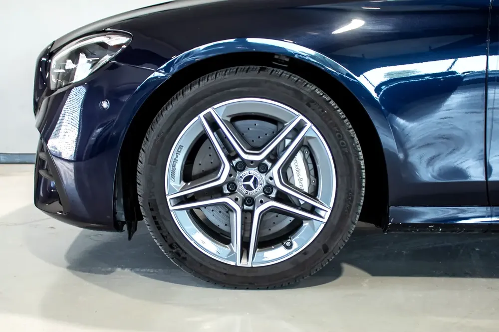 Mercedes-Benz E350 4matic 2023 | LOW MILEAGE | Perfect Condition - Image 8
