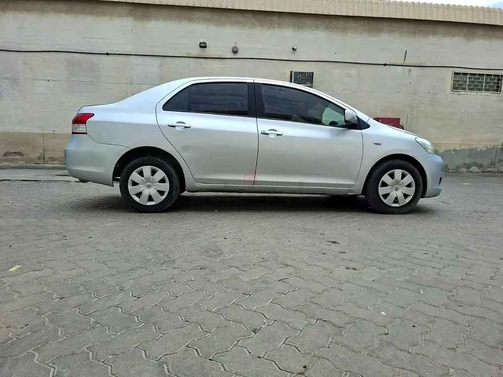 Toyota Yaris 2008 GCC Perfect Condition - Image 6