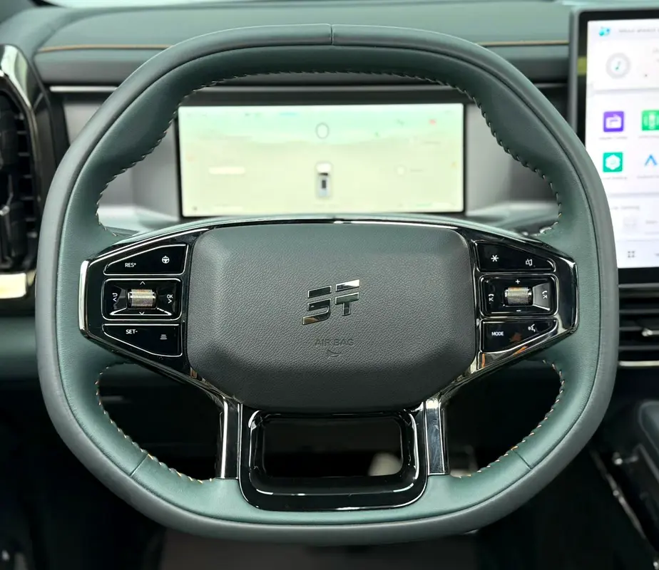 2025 Jetour T2 Luxury, Warranty, Full Service History, Fully Loaded, Excellent Condition, GCC - Image 15