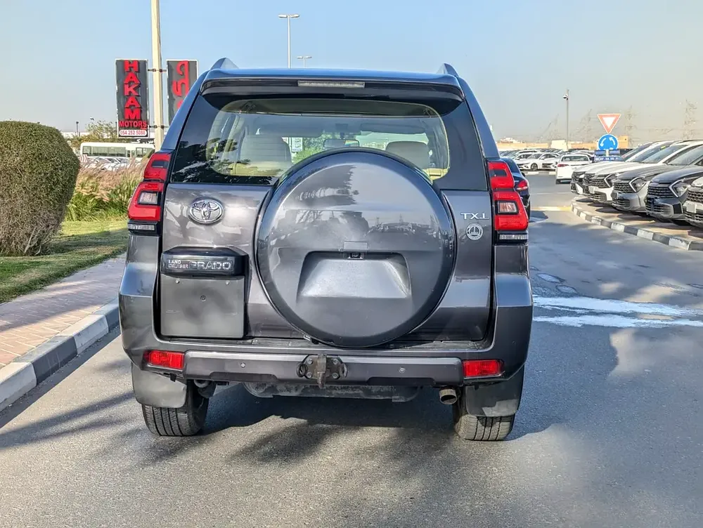 TOYOTA PRADO 2022 TXL TOP FULL OPTION GCC IN EXCELLENT CONDITION - Image 18