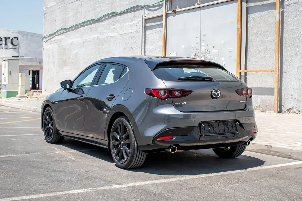 UNDER SERVICE CONTRACT & WARRANTY UNTIL JAN. 2028 OR 160K KM.-GCC-0% DP-FINANCE 5 YEARS - Image 16