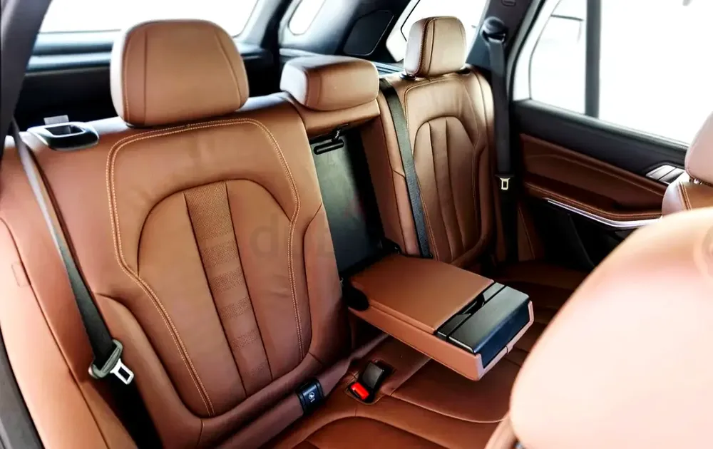 BMW X5 xDrive40i M Sport Pro | 2023 | GCC Specs | BMW Warranty - Image 8