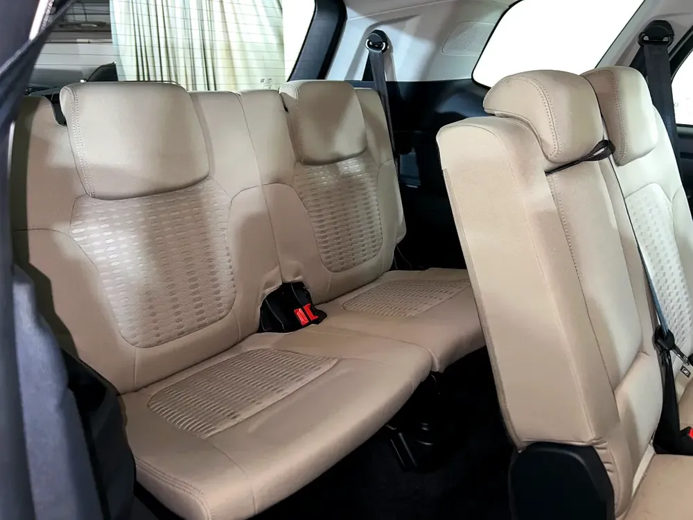EVR224 EVEREST XLS 4WD / AL QOUZ SHOWROOM - Image 13