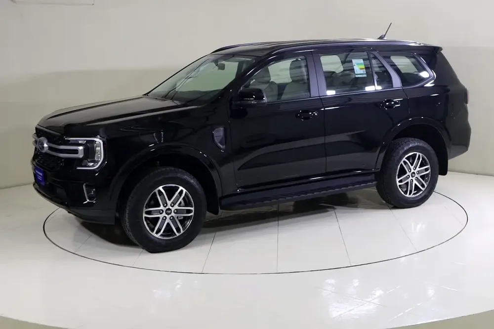 EVR224 EVEREST XLS 4WD / AL QOUZ SHOWROOM - Image 7