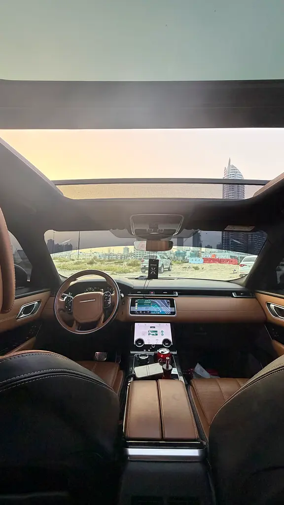 2018 Land Rover Range Rover Velar P380 SE | GCC Specs - Image 6