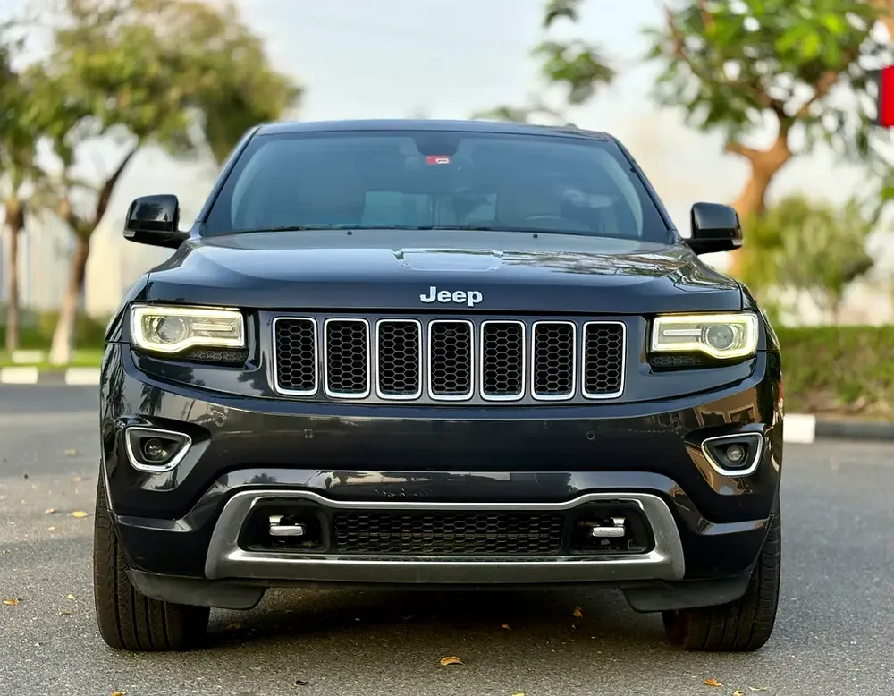 JEEP OVERLAND 5.7 / GCC/ HEMI - V8/ 2015 / GCC / AGENCY MAINTAINED / 2 KEYS/ DIRECT OWNER - Image 6