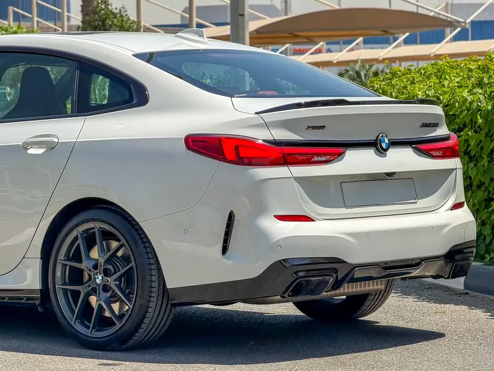 2022 BMW 2-Series M235i xDrive GCC Specs - Low Mileage - Image 7