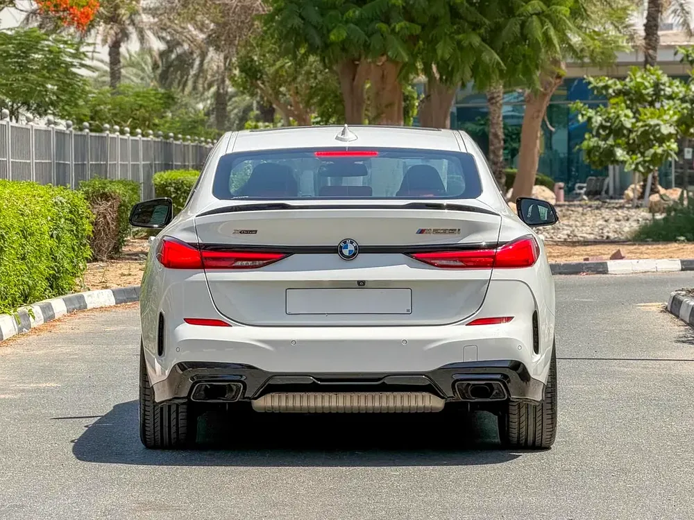 2022 BMW 2-Series M235i xDrive GCC Specs - Low Mileage - Image 8