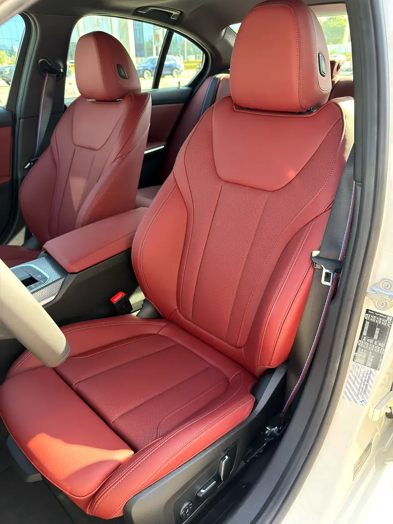 BMW 330i M Sport. 5 Years Warranty / 5 Years Free Service - Image 13