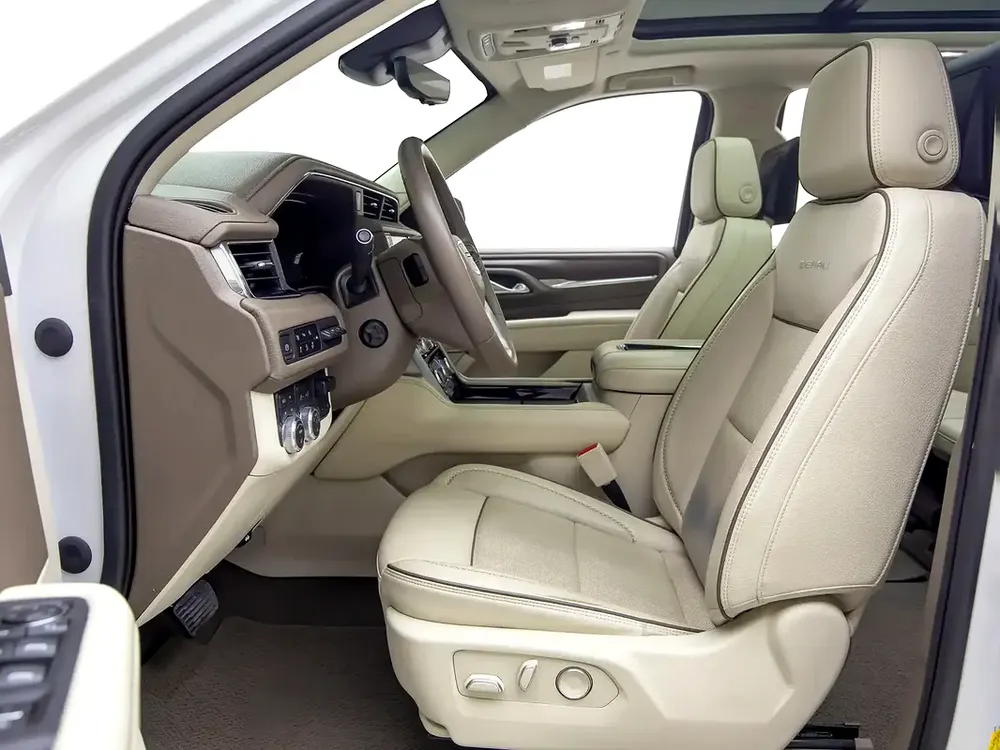2023 | GMC | Yukon | Denali | GCC Spec | With Warranty - Image 9