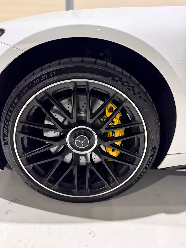 AMG GT 63s coupe - Image 5