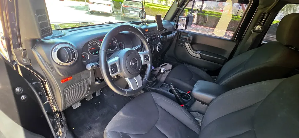 Jeep Wrangler Sport 2016 GCC Specs 3.6 V6 Manual Gearbox - Image 10