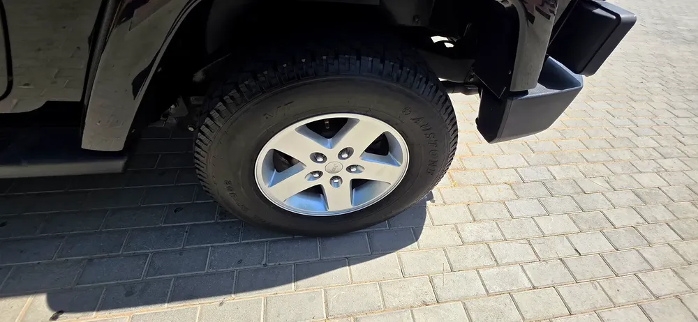 Jeep Wrangler Sport 2016 GCC Specs 3.6 V6 Manual Gearbox - Image 13