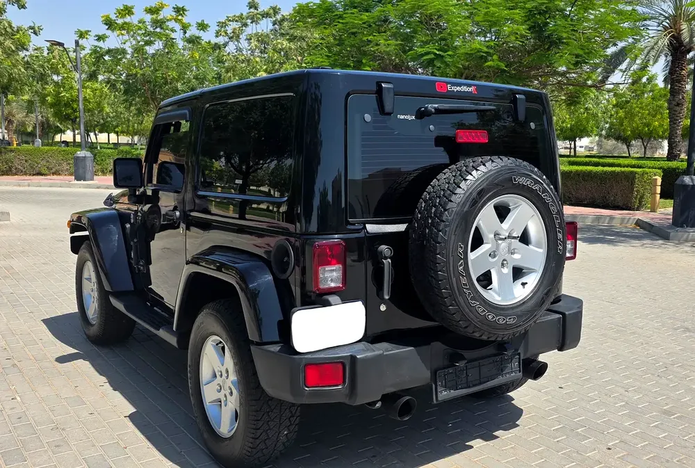 Jeep Wrangler Sport 2016 GCC Specs 3.6 V6 Manual Gearbox - Image 4