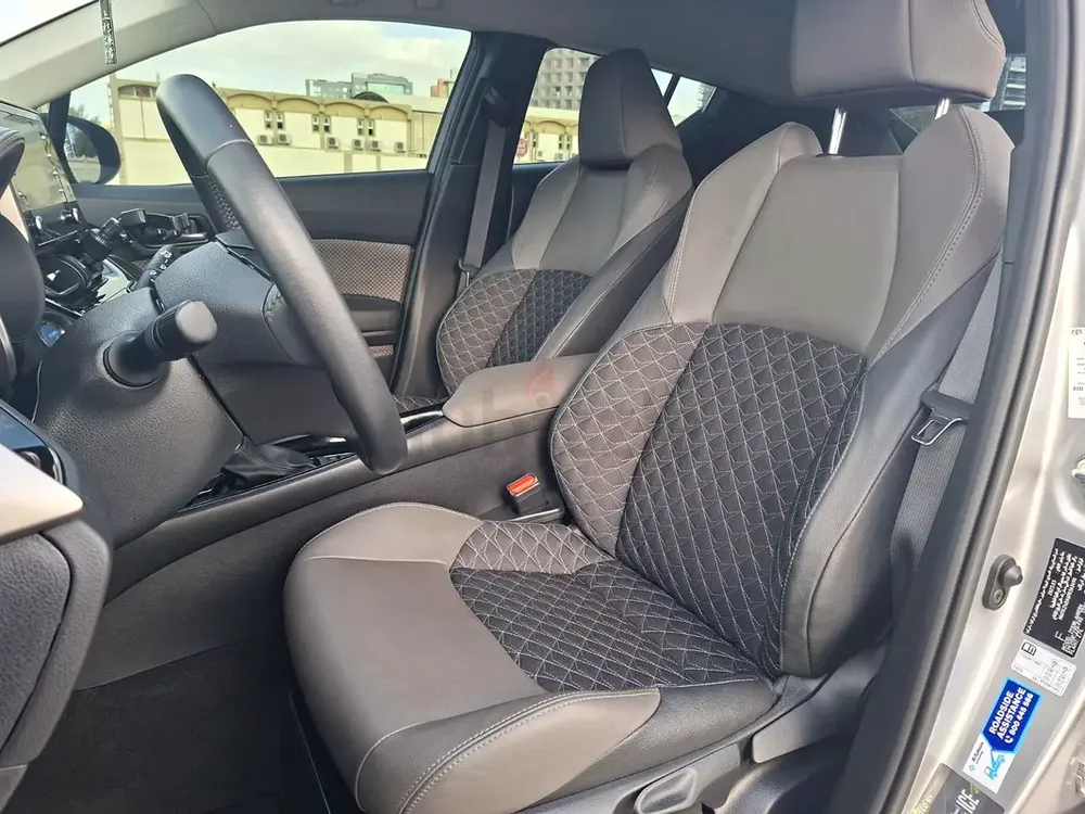 AED 1216/month | 2023 Toyota C-HR  | GCC Specs | Ref#410244 - Image 10