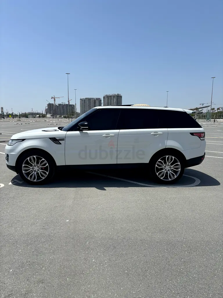 Very best example GCC Range Rover Sport V8 - Image 5