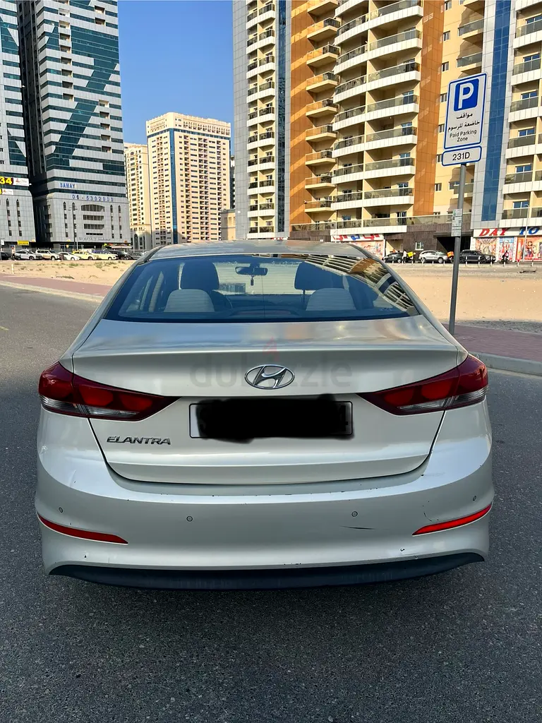 For Sale: Hyundai Elantra 2016 – Excellent Condition | First Owner | GCC Specs - Image 13