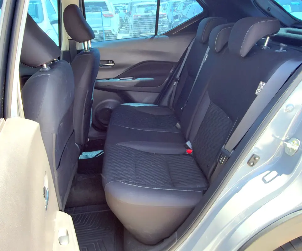 Nissan Kicks SV 2024 - Brand Used Condition - High Efficiency - Image 10