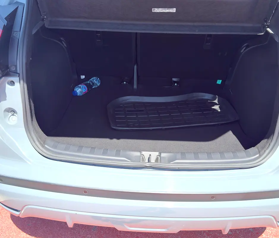 Nissan Kicks SV 2024 - Brand Used Condition - High Efficiency - Image 7