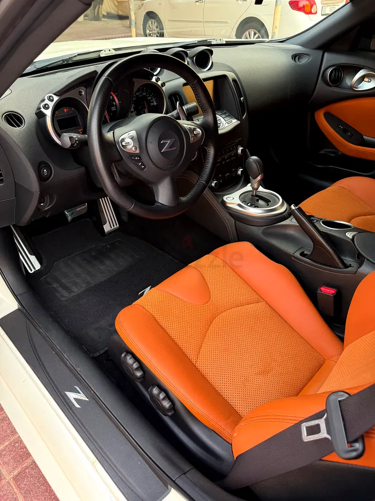 Nissan 370Z Sport 2019 GCC Specs No accidents or paint - Image 12