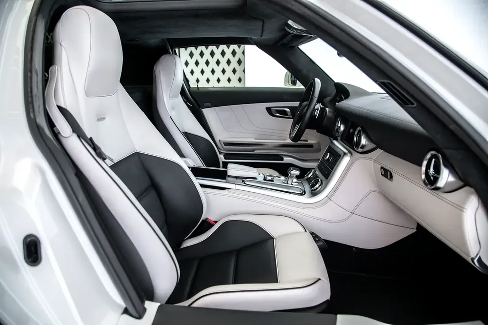 SLS AMG | TWO TONE INTERIOR | WARRANTY AVAILABLE - Image 11