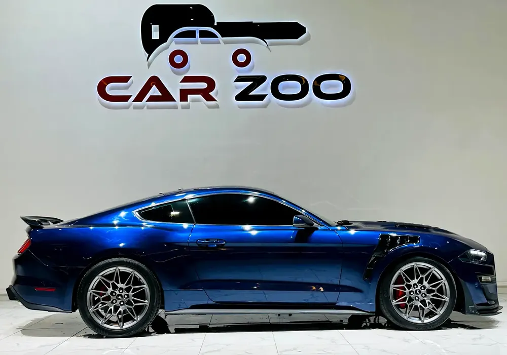 Stunning Ford Mustang GT Premium 2019 - American Specs - Excellent Condition - Image 6