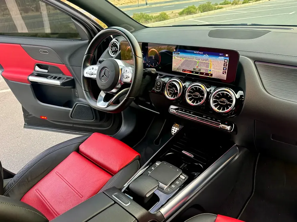 2600 AED MONTHLY 0 Down Payment | Mercedes-GLA 200, 2023 GCC Specs Garagah 5 Years Warranty - Image 13