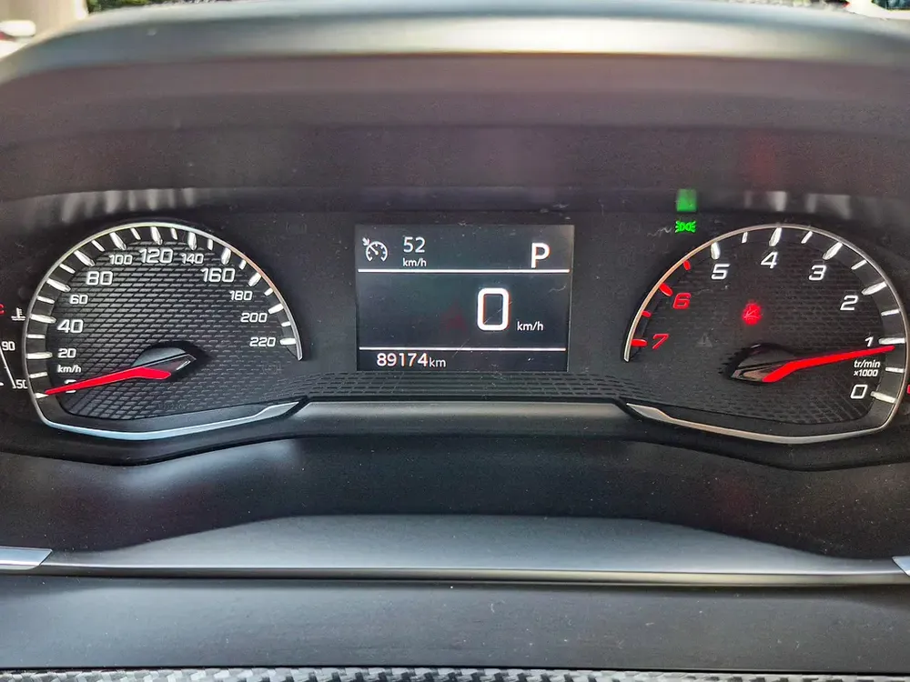 AED 654/month | 2022 Peugeot 2008  | GCC Specs | Ref#461826 - Image 16