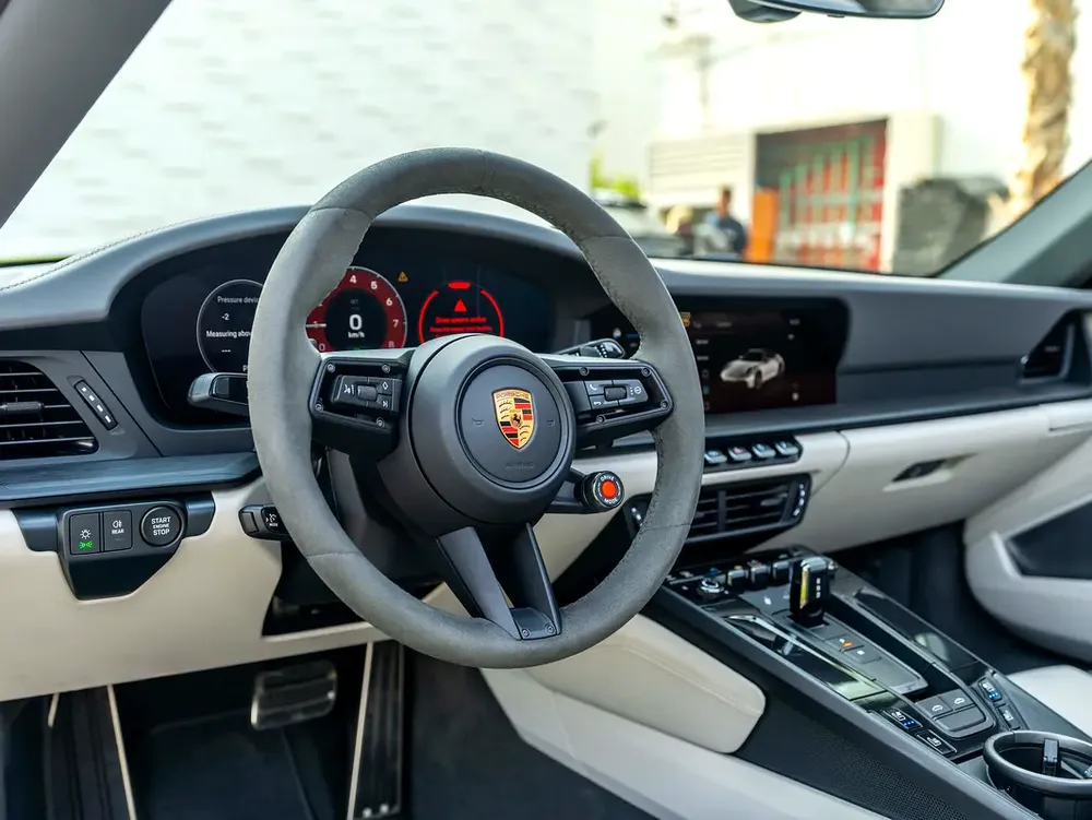 0% DOWN PAYMENT | THE MAY ADVANTAGE | FULL PPF | 911 TARGA 4 GTS | WARRANTY + SERVICE AGENCY - Image 11